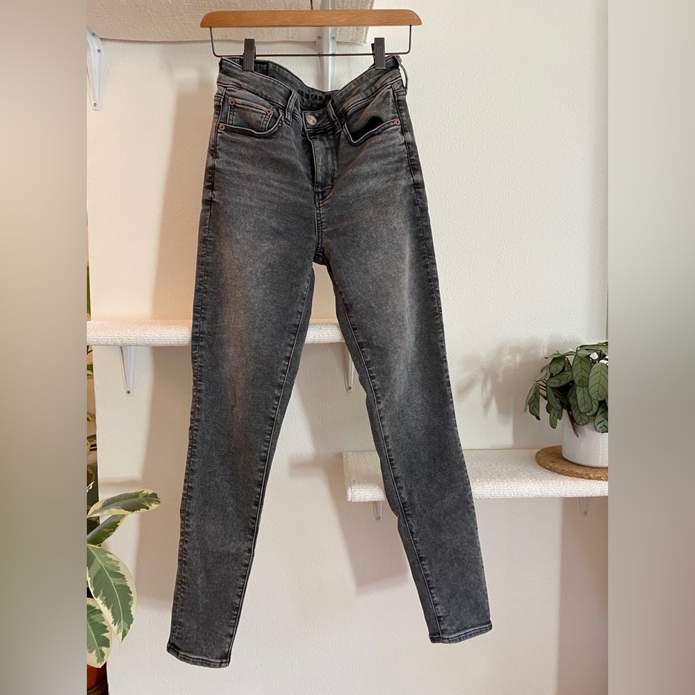 American Eagle Stretch Grey Jeans